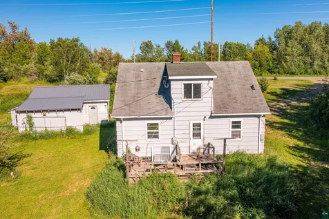 24 N Pioneer Road Ely MN 55731