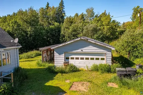 24 N Pioneer Road Ely MN 55731