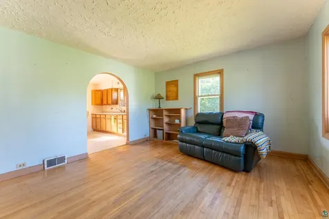 24 N Pioneer Road Ely MN 55731