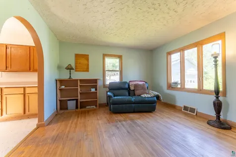 24 N Pioneer Road Ely MN 55731