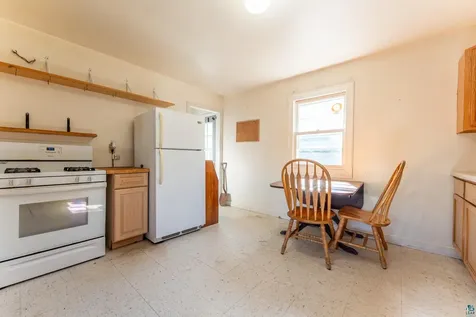 24 N Pioneer Road Ely MN 55731