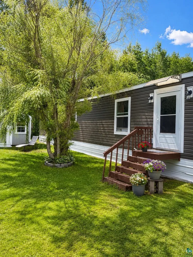 5041 Alpine Drive Hermantown MN 55811