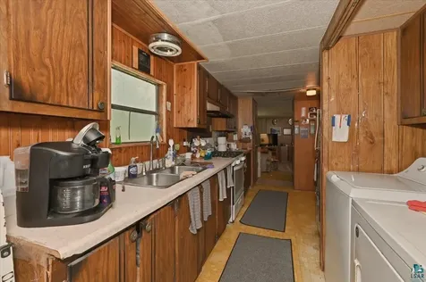 4386 S Irondale Road Superior WI 54880