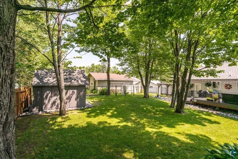 231 Chambersburg Drive Duluth MN 55811