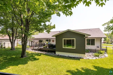 231 Chambersburg Drive Duluth MN 55811