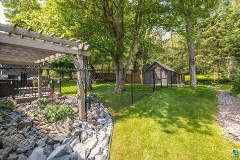 231 Chambersburg Drive Duluth MN 55811