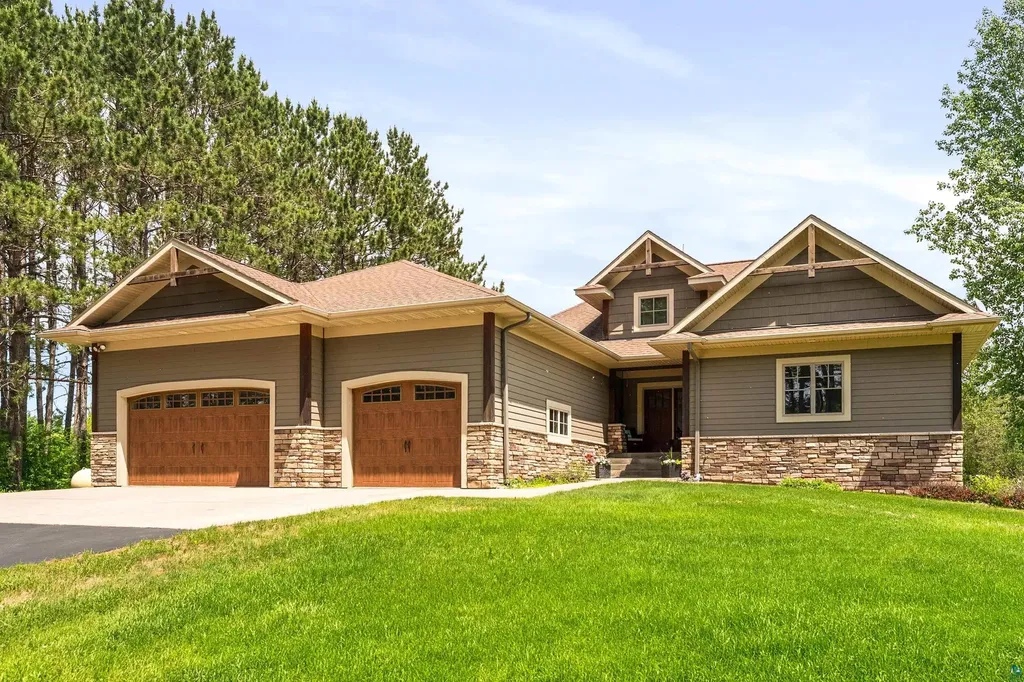 3810 Lavaque Road Hermantown MN 55811