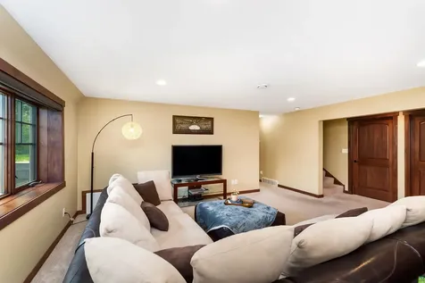 3810 Lavaque Road Hermantown MN 55811