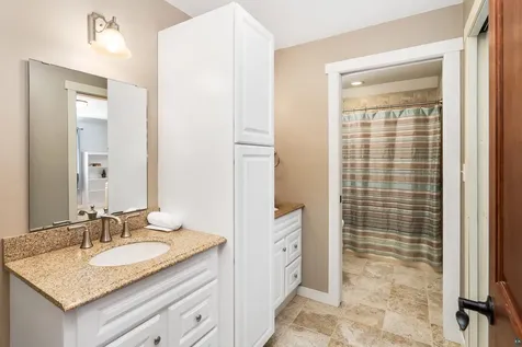 3810 Lavaque Road Hermantown MN 55811