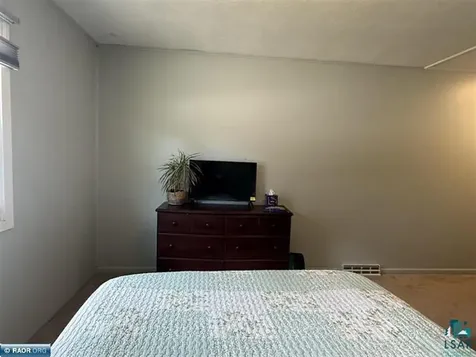 1505 E Harvey Street Ely MN 55731
