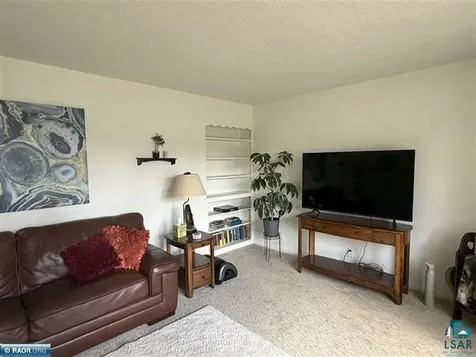 1505 E Harvey Street Ely MN 55731