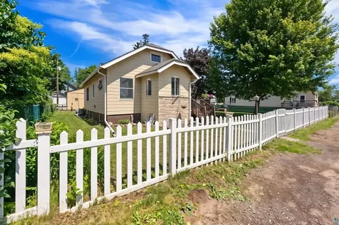 3209 Chestnut Street Duluth MN 55806