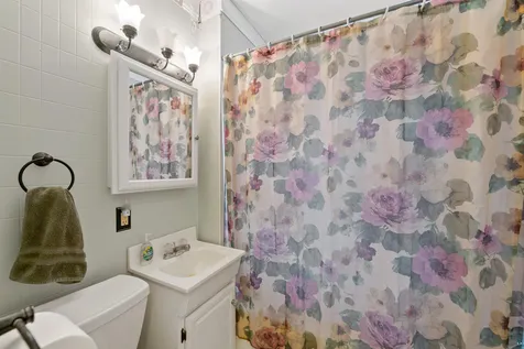 3209 Chestnut Street Duluth MN 55806