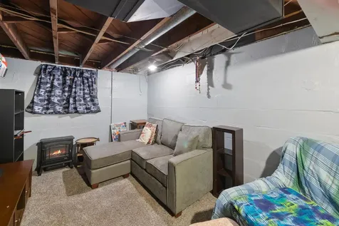 3209 Chestnut Street Duluth MN 55806