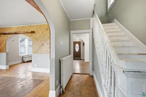 217 NW 3rd Avenue Chisholm MN 55719-6566