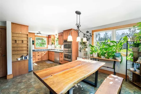 5716 Lakewood Road Duluth MN 55804