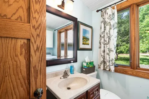 5716 Lakewood Road Duluth MN 55804
