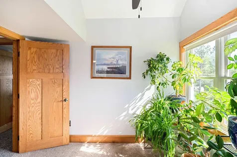 5716 Lakewood Road Duluth MN 55804