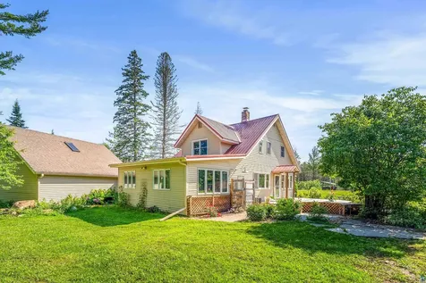 5716 Lakewood Road Duluth MN 55804