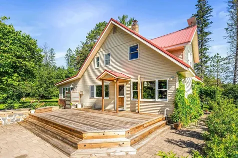5716 Lakewood Road Duluth MN 55804