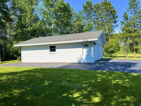 7911 Congdon Boulevard Duluth MN 55804