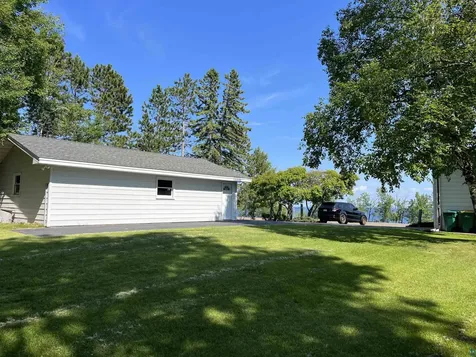 7911 Congdon Boulevard Duluth MN 55804