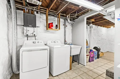 3414 Allendale Avenue Duluth MN 55803