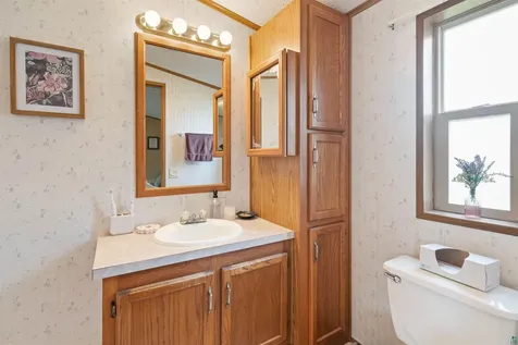 27 Juniper Lane Duluth MN 55810
