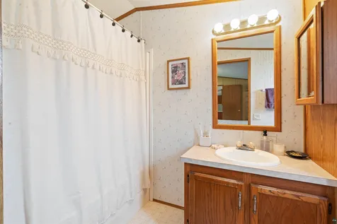 27 Juniper Lane Duluth MN 55810