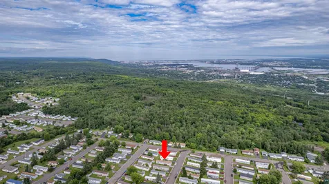 27 Juniper Lane Duluth MN 55810