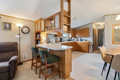 27 Juniper Lane Duluth MN 55810