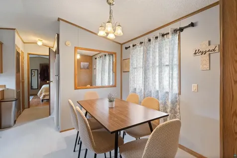 27 Juniper Lane Duluth MN 55810