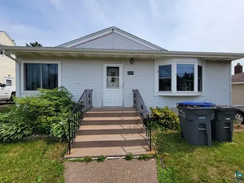 2614 Piedmont Avenue Duluth MN 55811