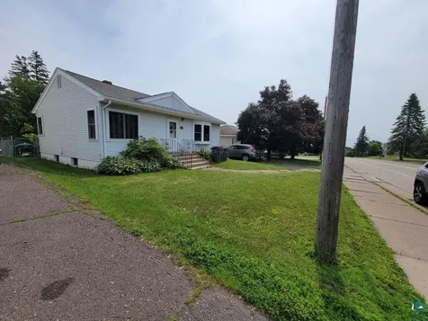 2614 Piedmont Avenue Duluth MN 55811