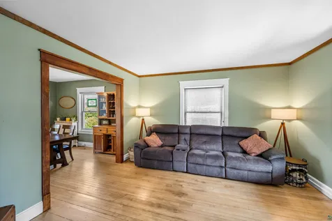 622 N 8th Avenue E Duluth MN 55805