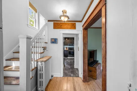 622 N 8th Avenue E Duluth MN 55805
