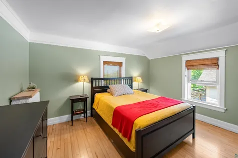 622 N 8th Avenue E Duluth MN 55805