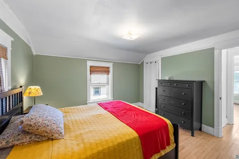 622 N 8th Avenue E Duluth MN 55805