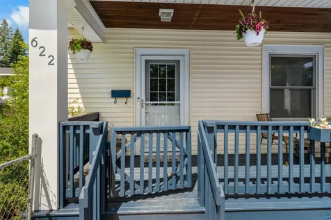 622 N 8th Avenue E Duluth MN 55805