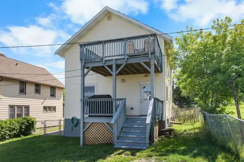 622 N 8th Avenue E Duluth MN 55805
