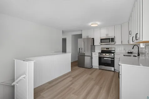 5868 Rice Lake Road Duluth MN 55803