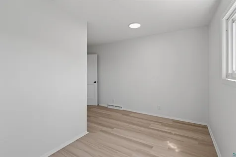 5868 Rice Lake Road Duluth MN 55803