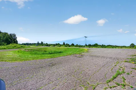 5868 Rice Lake Road Duluth MN 55803