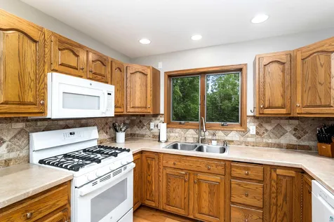 3517 Juten Drive Duluth MN 55803