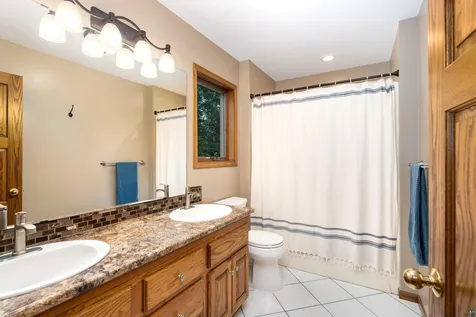 3517 Juten Drive Duluth MN 55803