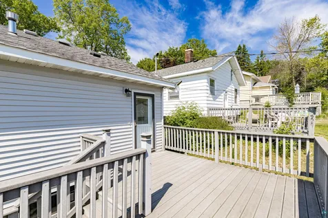 832 Charles Avenue Duluth MN 55807