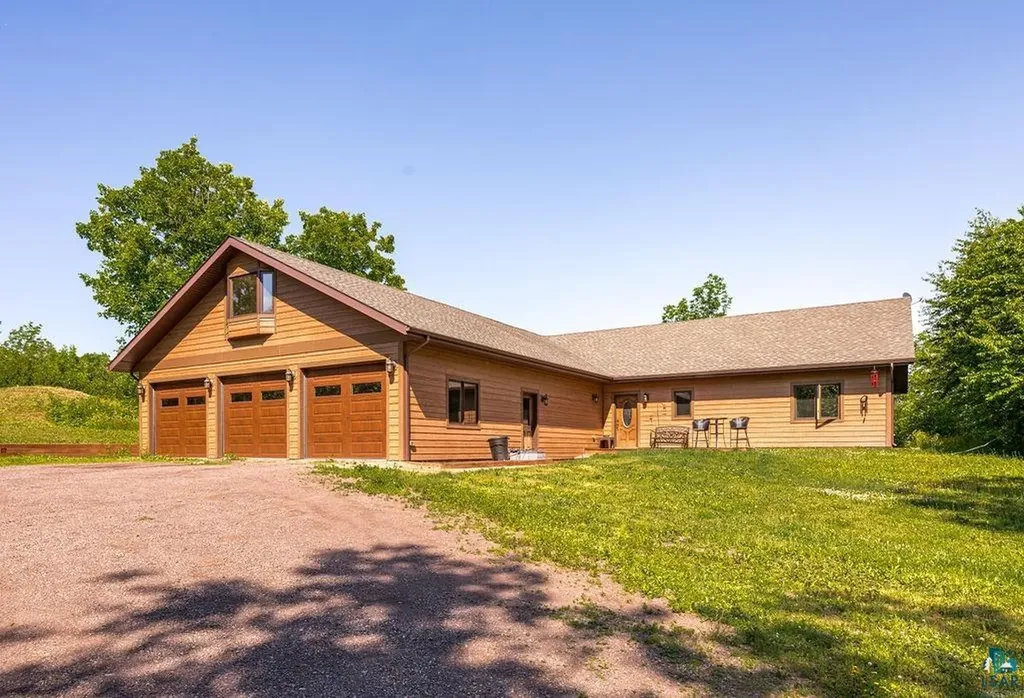 7 High Forest Trail Lutsen MN 55612