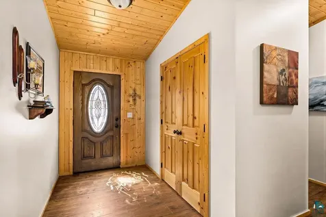 7 High Forest Trail Lutsen MN 55612