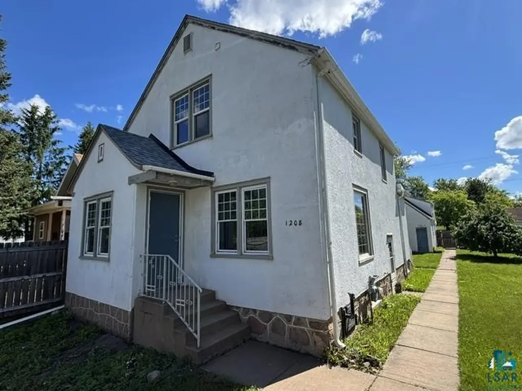 1208 12th Avenue E Hibbing MN 55746
