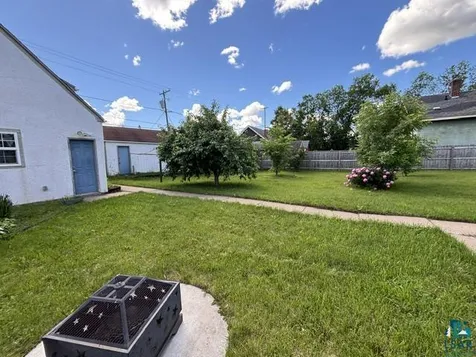 1208 12th Avenue E Hibbing MN 55746
